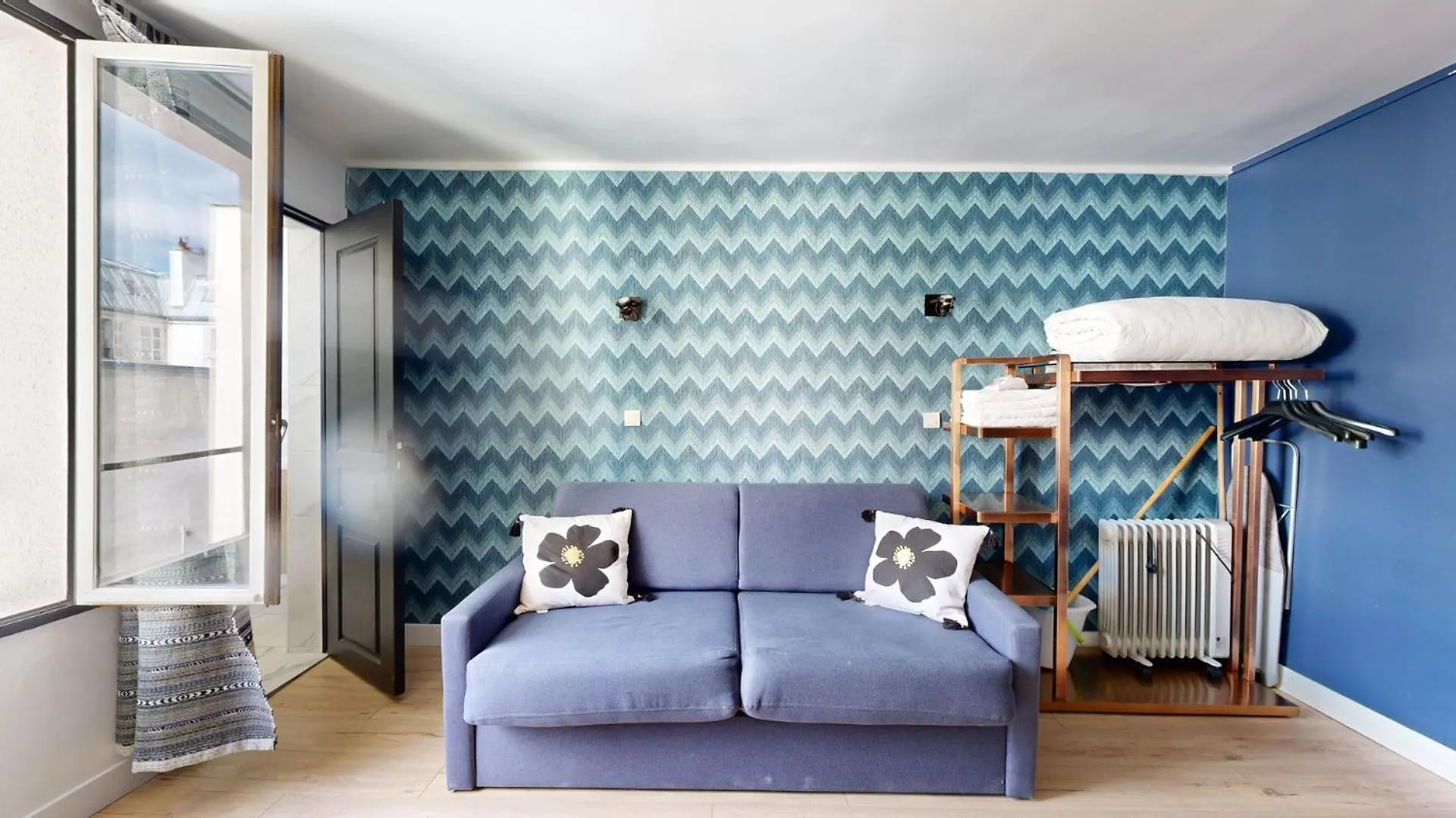 Bluestay 11 - Charmant Studio Au Coeur De Paris 0*,  France